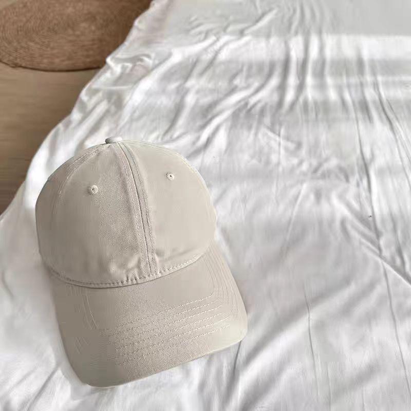 Fashion Hat Simple Versatile Solid Color Cap Men's and Women's Spring and Summer Korean Version Face Small Light Board Multi-color Optional Sun