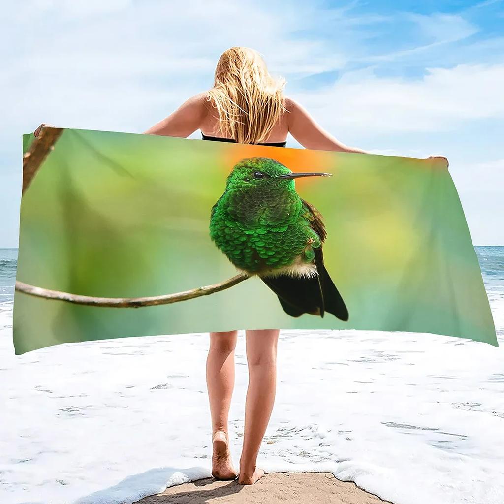 Bird Microfiber Beach Towel Soft Highly Absorbent Decorative Towel Lightweight Compact Beach Accessories for Bathroom Beach Spa