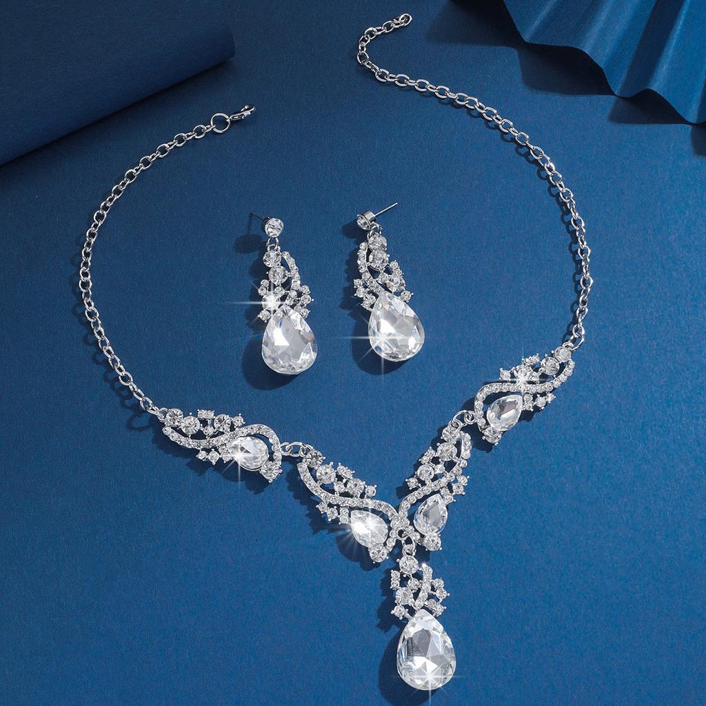 European and American Alloy Rhinestone Set Necklace Earrings Two-piece Set Wedding Jewelry Accessories Women 2026
