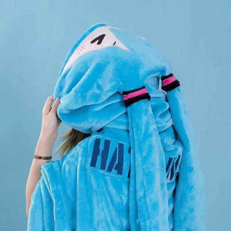 Hatsune Itabag Multi Functional Hooded Air Conditioning Blanket Soft And Warm Siesta Shawl Miku Flannel Cloak Gift Kawaii