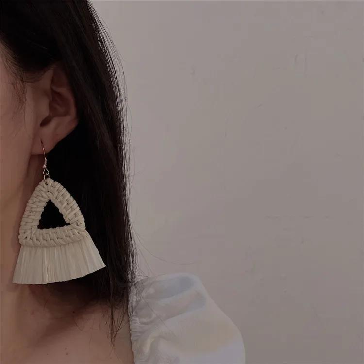 Geometryczne kolczyki z rattanu Para ręcznie plecionych bohemicznych kolczyków koła z rattanu plecionka słomiana dla dziewcząt i pań koreańskie