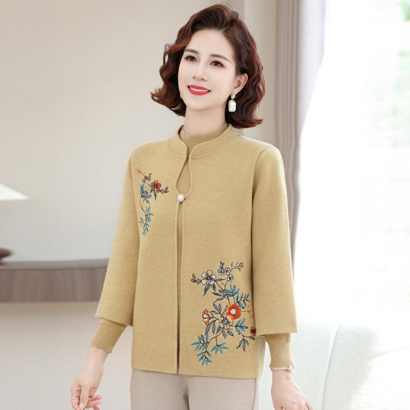 Middle-aged Elderly Autumn Women's Two-piece Suit Mother-in-law Grandmother Sweater Cardigan Old Lady Spring and Autumn Embroidered Coat