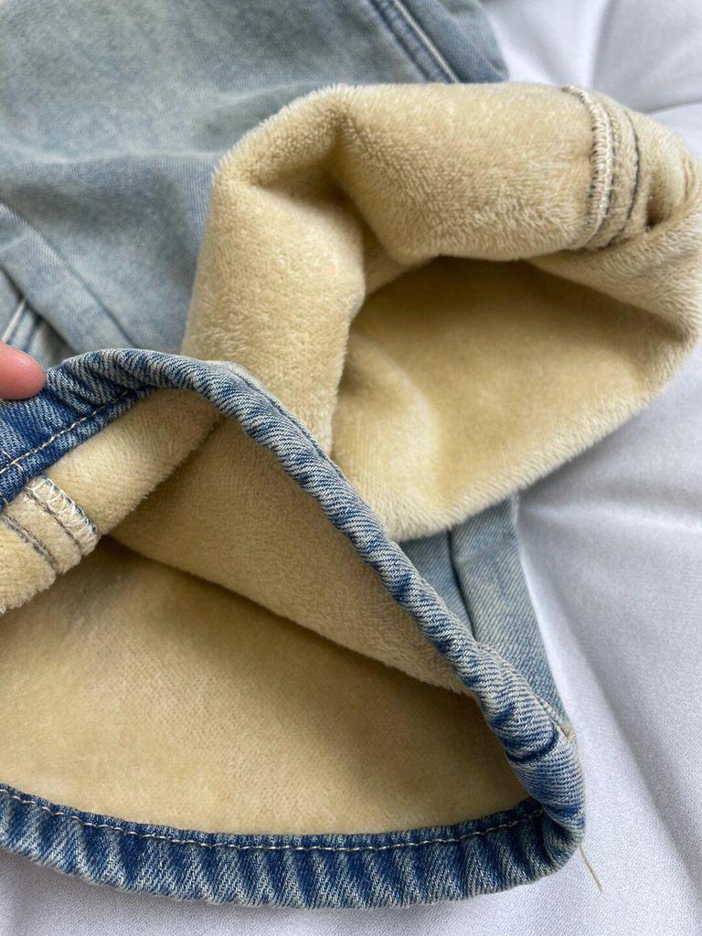 Women's Winter Velvet Plus Size Retro Flared Jeans - Elastic, Slimming, Micro-Flares for Pear-Shaped Figures