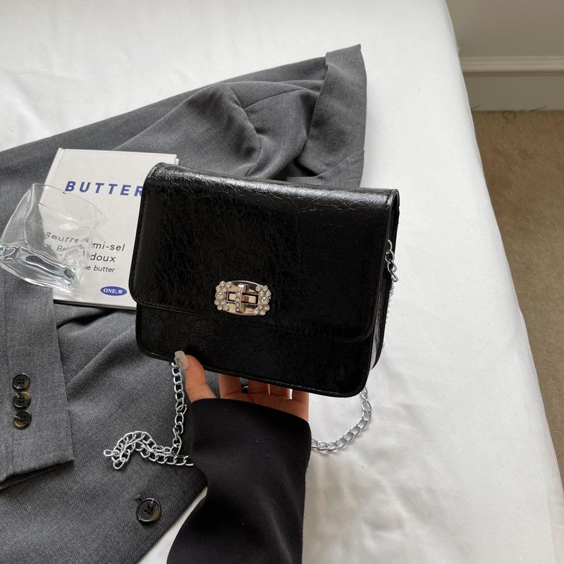 

Новая летняя повседневная сумка через плечо с цепочкой, модная маленькая квадратная сумка для женщин, простая модная маленькая сумка для женщин