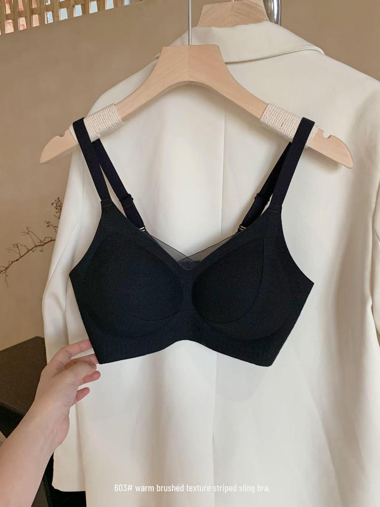 2024 Stylish Lift: Anti-Sag, Side Breast Support, Comfortable, No-Wire Bra for a Slimmer Look and Beautiful Back