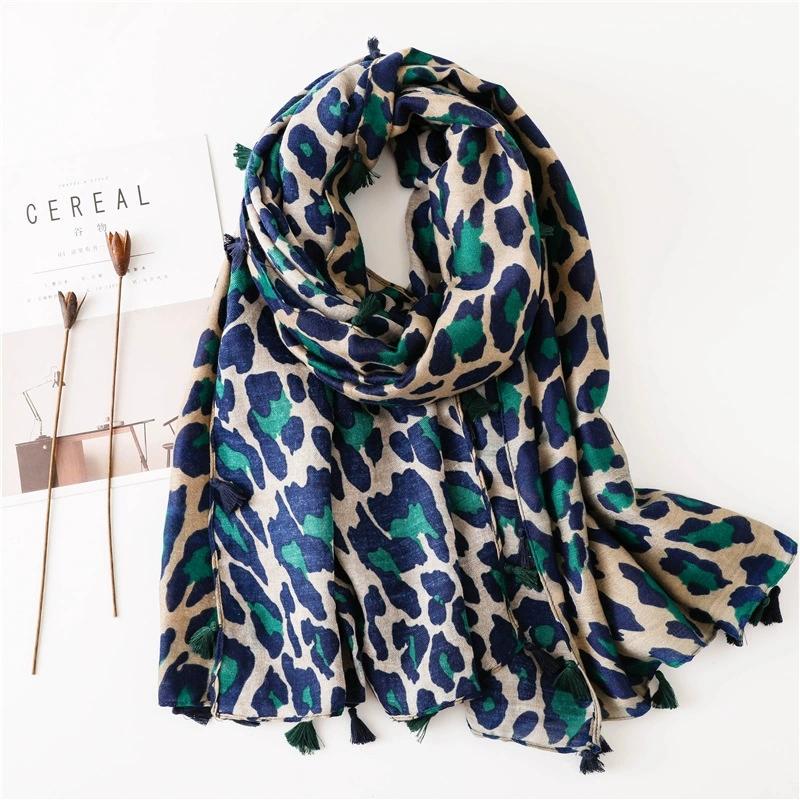 Spring and Summer Cotton Linen Feeling Leopard Printed Scarf With Tassel Headscarf Dubai Turkey Palestinian Hijab Scarves