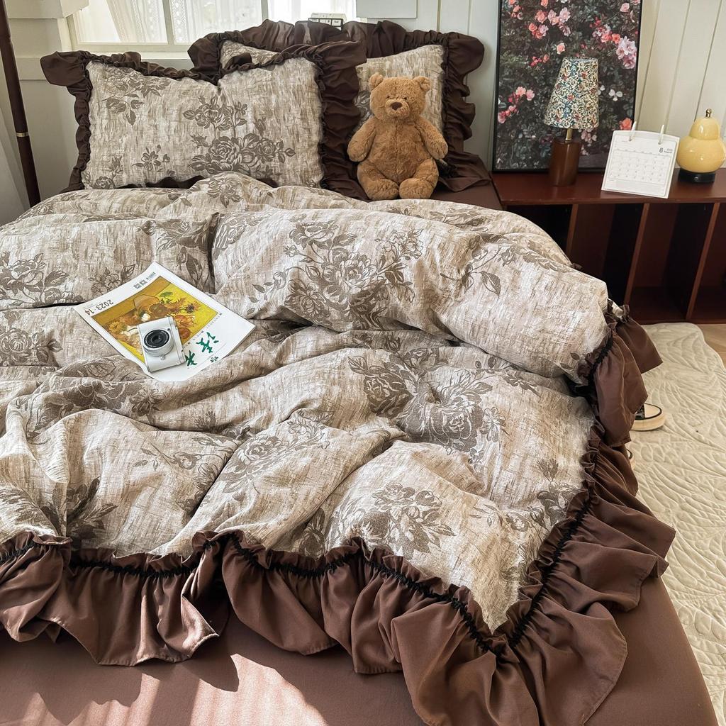 French Retro Lace Linen Bedding Set: Skin-Friendly Duvet Cover & Fitted Sheet