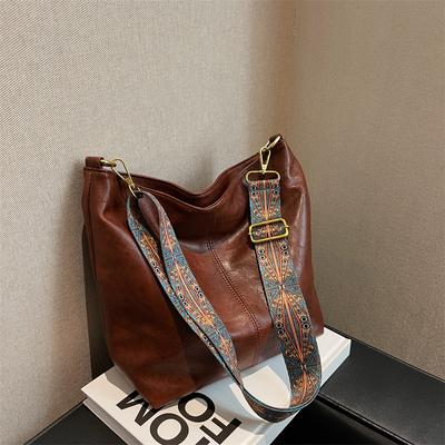 Retro Solid Color Shoulder Bag Female Large-capacity Glossy Soft PU Shoulder Messenger Bag Underarm Tote Bag