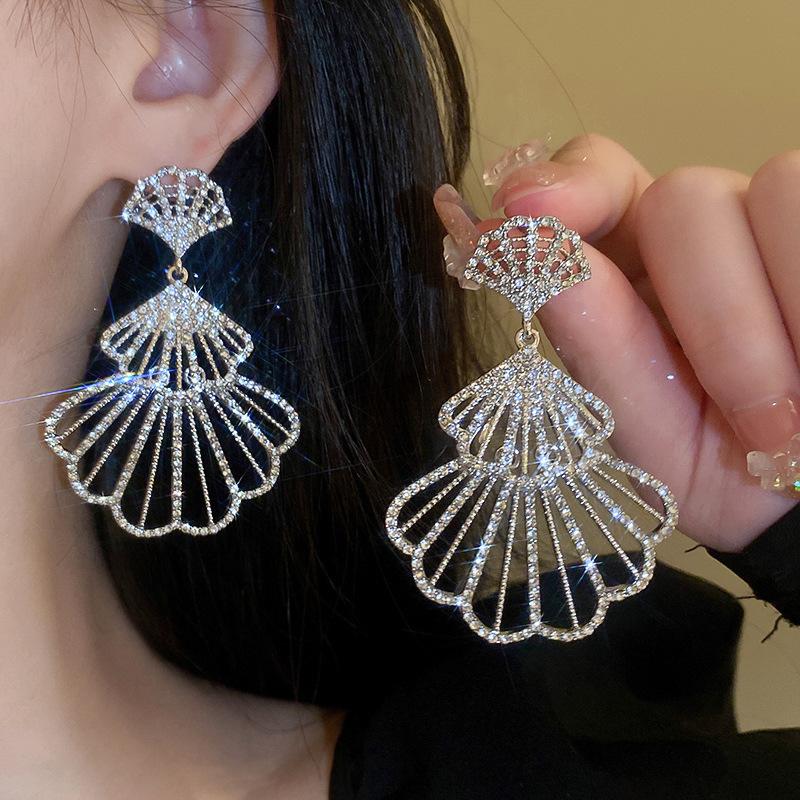 European & American Style Silver Needle Full Rhinestone Irregular Drop Earrings - Exquisite Luxury Design, Niche Fashion Versatile Earrings