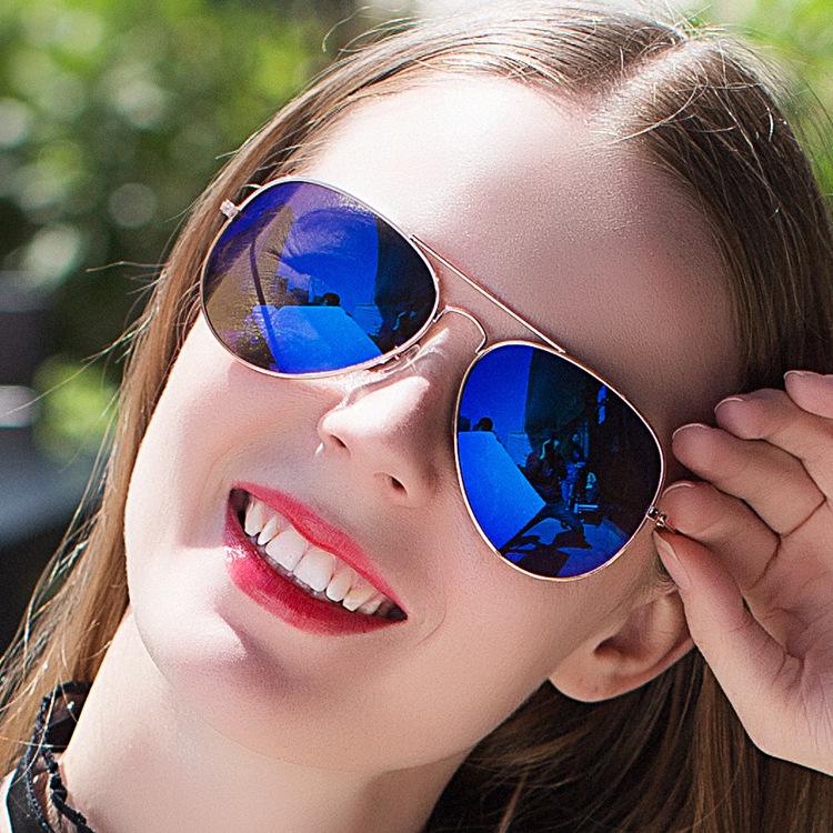 

Premium 3026 Unisex Aviator Sunglasses - Metal Frame Basic Black Frame