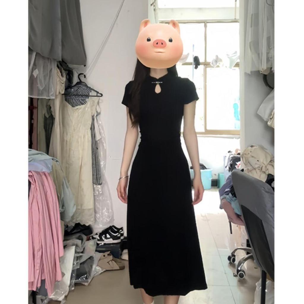 Summer 2026 Black Short-Sleeved Qipao Dress - Petite Fit, Waist-Cinched, National Style