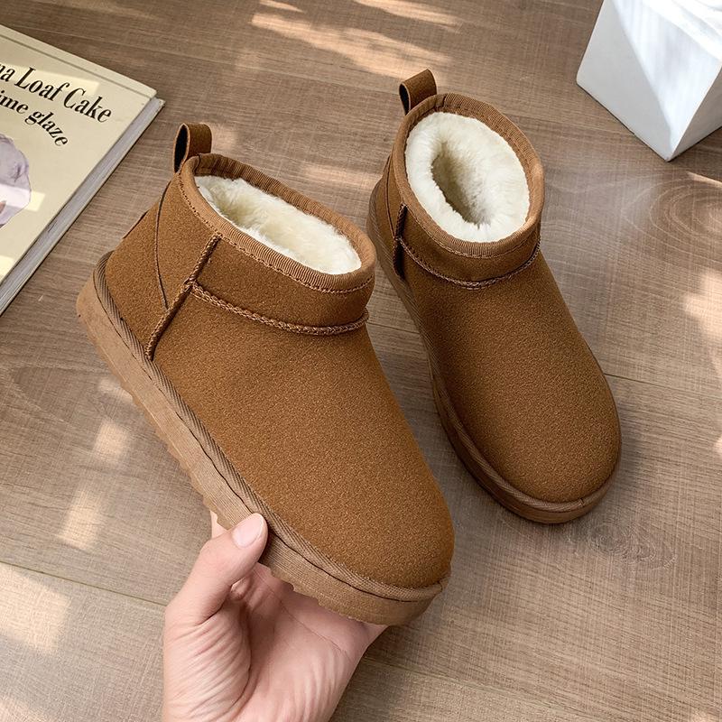 Women's Plus Size Thick-Soled Snow Boots - Cozy Velvet Lined Outdoor Winter Wear