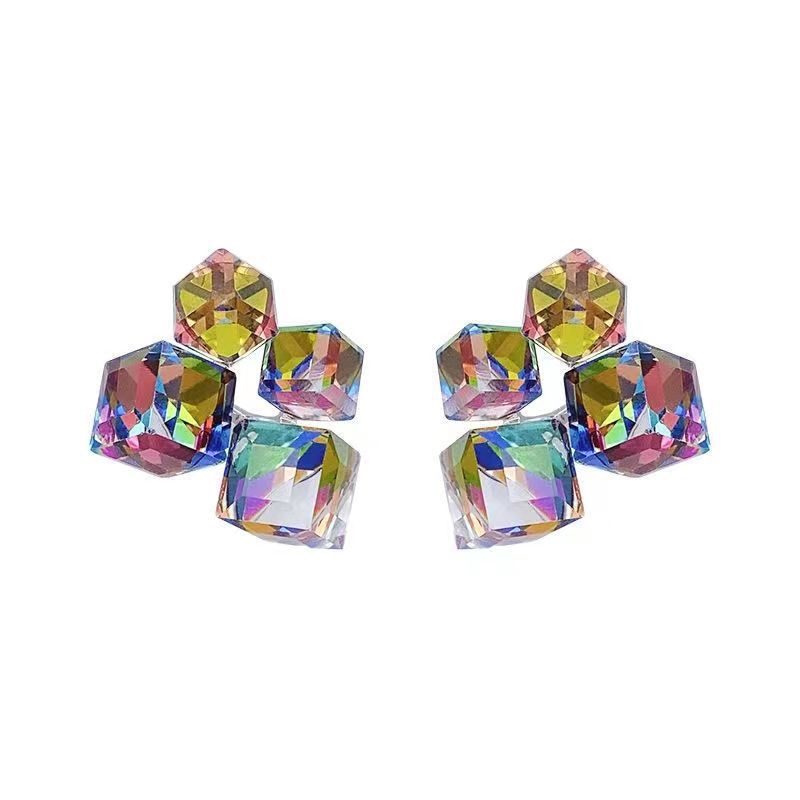 Summer Square Zircon Cube Stud Earrings Women's Light Luxury Niche Earrings Exquisite Temperament Earrings