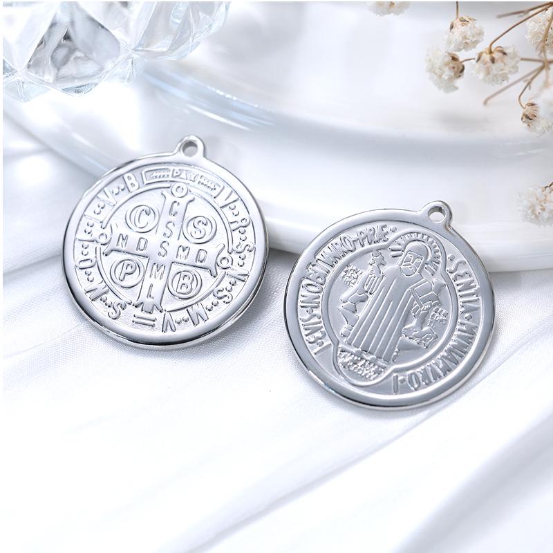 Luxury European & American Retro Roman Coin Charm Pendant for DIY Bracelets & Necklaces - Stainless Steel Jewelry Accessory