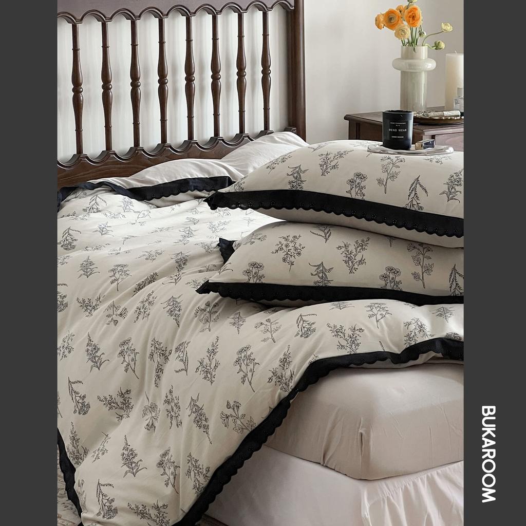 BUKAROOM Duvet Cover Ruffled Double Zipper Duvet Suitable for Western and Japanese Style Fitted Lightweight and Stylish Floral Black Cover [Double