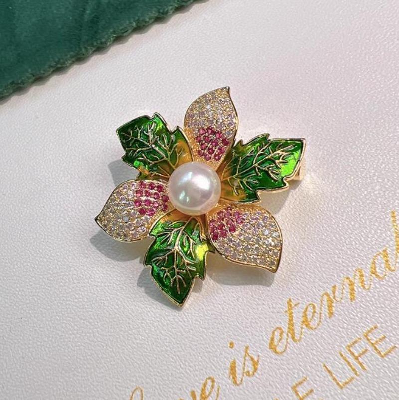 Elegant Colorful Bauhinia Flower Brooches for Women Luxury Pearl Rhinestone Enamel Green Leaves Corsage Accessories Wedding Pin