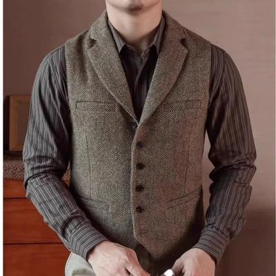 Obleky a saká – Vesty