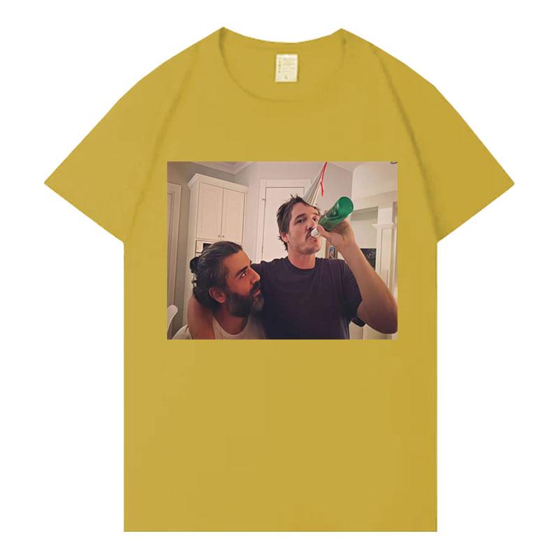 Lustiges Pedro Pascal und sein Freund Lässiges Mode T-Shirt Unisex Rundhals T-Shirts Lockeres Baumwolle Y2K Übergroßes Kurzarm T-Shirt