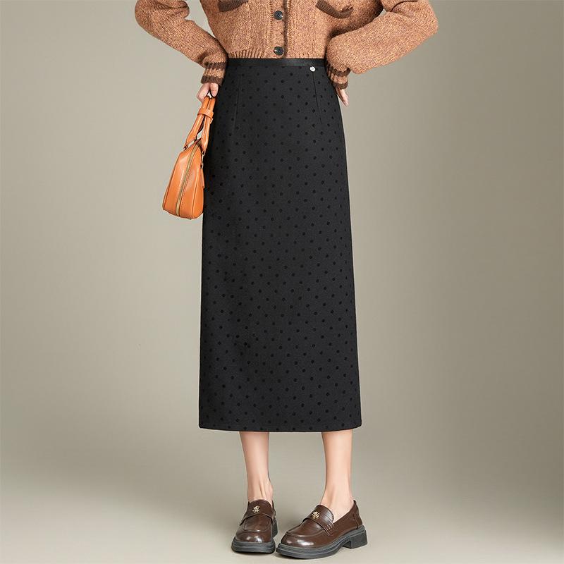2025 Korean Grey Polka Dot Wool A-Line Skirt: Women's Autumn/Winter Straight Cut, Mid-Length with Back Slit