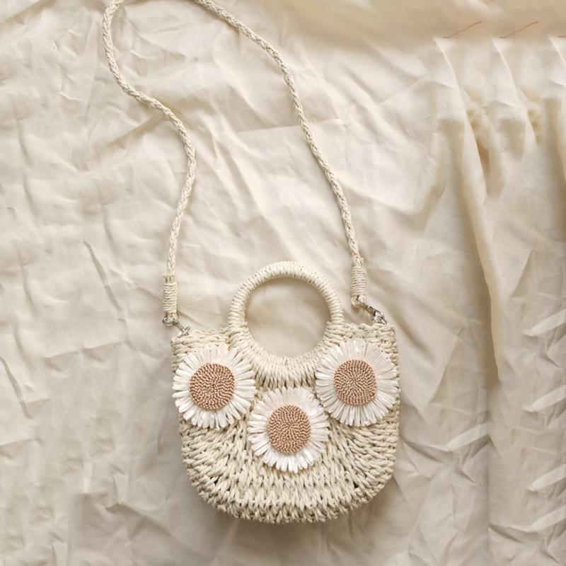

Handwoven Straw Shoulder Bag For Women Rattan Half-Moon Beach Handbag Aesthetic Summer Hollow Out Crossbody Bag Female 19.5x6x16cm бежевый