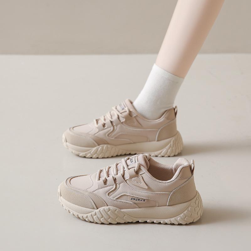 2025 flat shoes women's autumn new Korean version ins female student leisure sports versatile board shoes street shot K5203