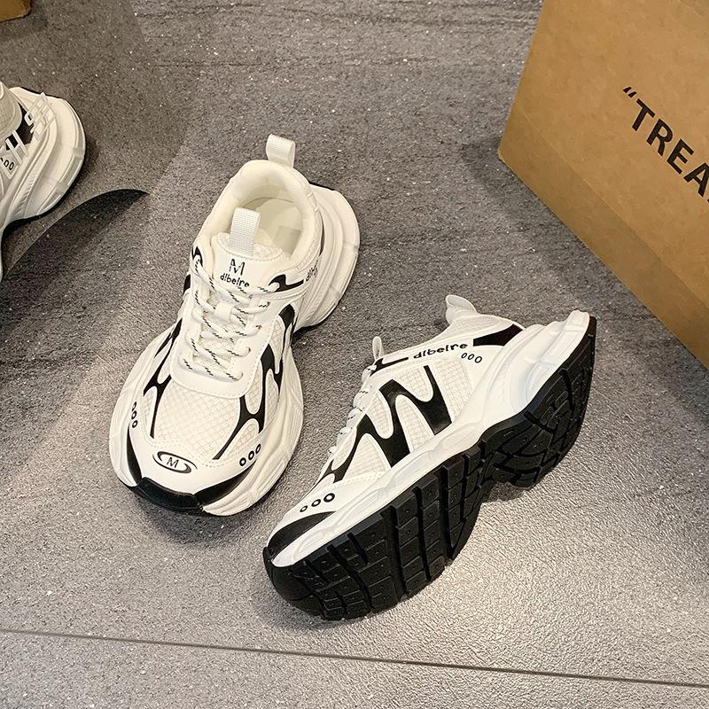 

Платформенные кроссовки для женщин весна-осень новые универсальные сетчатые увеличивающие рост дышащие беговые спортивные повседневные туфли 40 чёрный