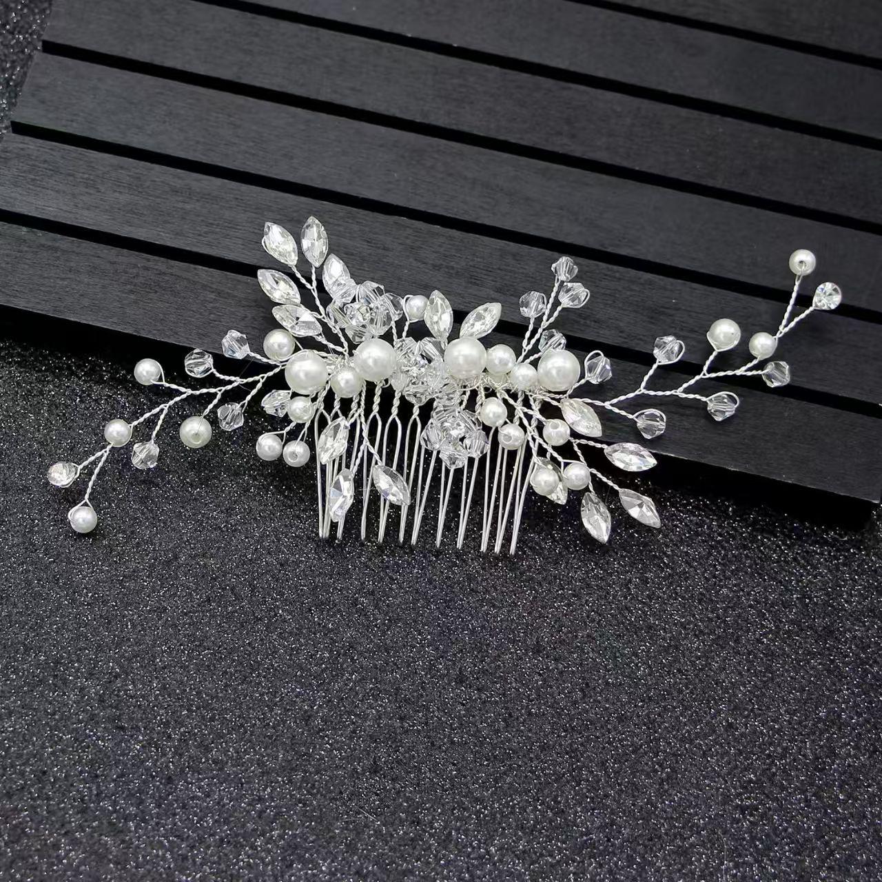 

2025 Bridal Wedding Hair Comb: Elegant Pearl & Rhinestone Headdress for Banquets