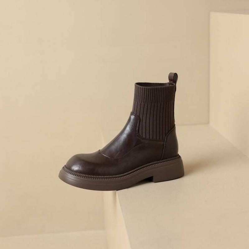 Autumn and Winter Thick-soled Non-slip Martin Boots Comfortable Large-size Women's Boots Sleeve Solid Color Round Head Korean Version Square and Medi