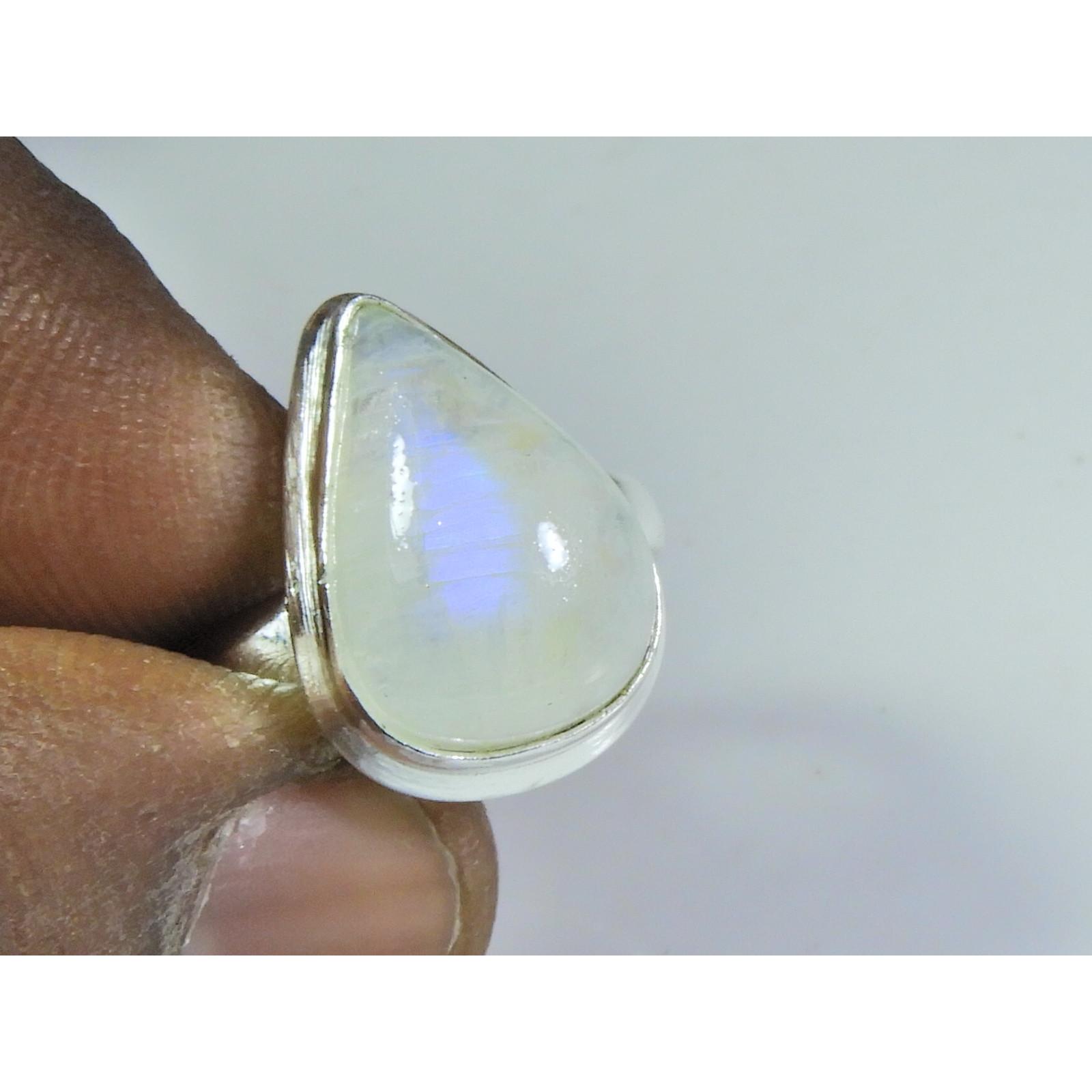 

Natural Rainbow Moonstone 925 Solid Sterling Silver Ring Size US-9 PG-233
