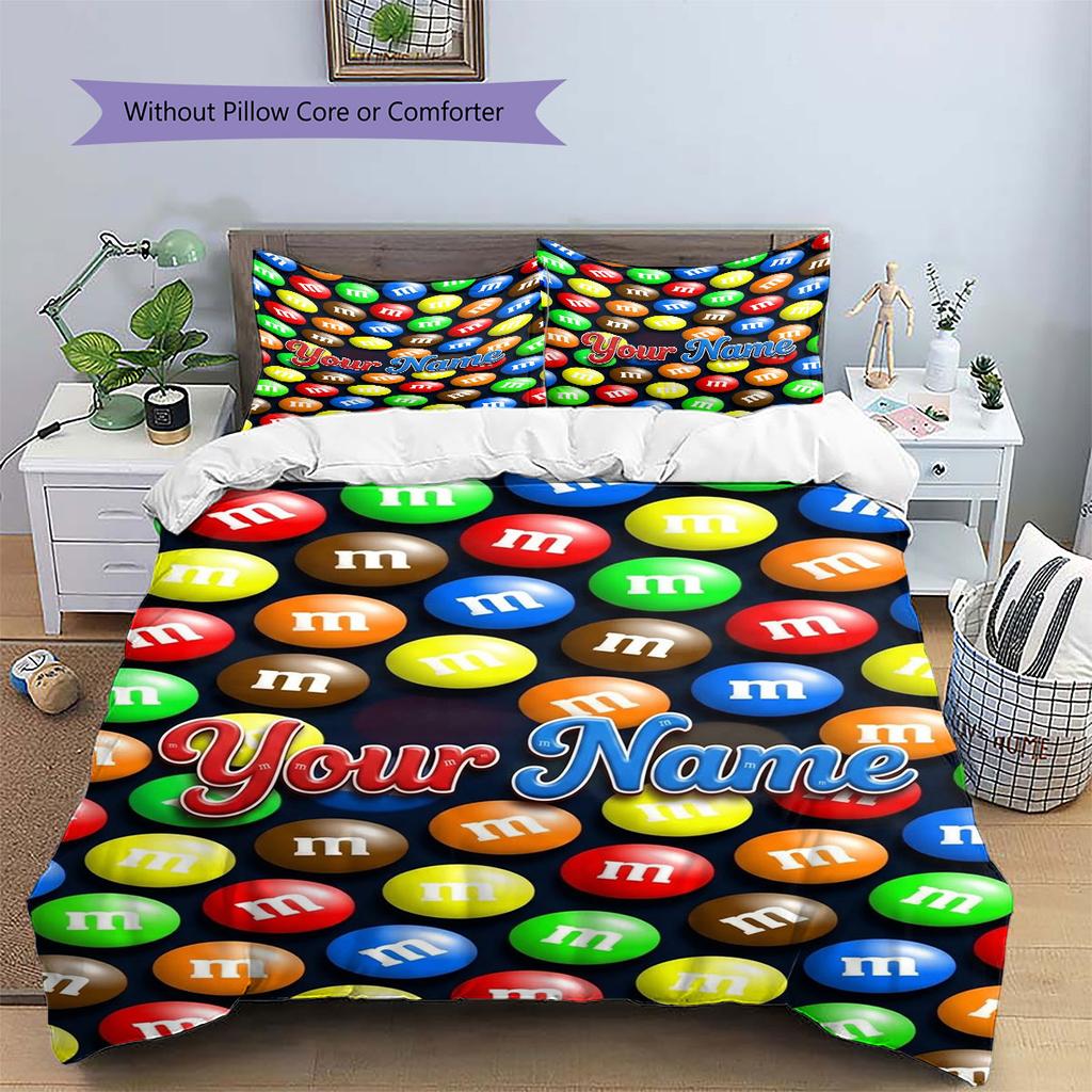M&M's Bettwäsche mit individuellem Namensmuster, Steppbett-Set, Bettbezug, Kissenbezug, Heim-Geburtstagsgeschenk(1 Bettbezug + 2 Kissenbezüge, ohne Füllung)