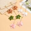 White Resin Flower New Drop Earrings For Women Fashion Temperament Drop Earrings Artistic Temperament Light Luxury Jewelry