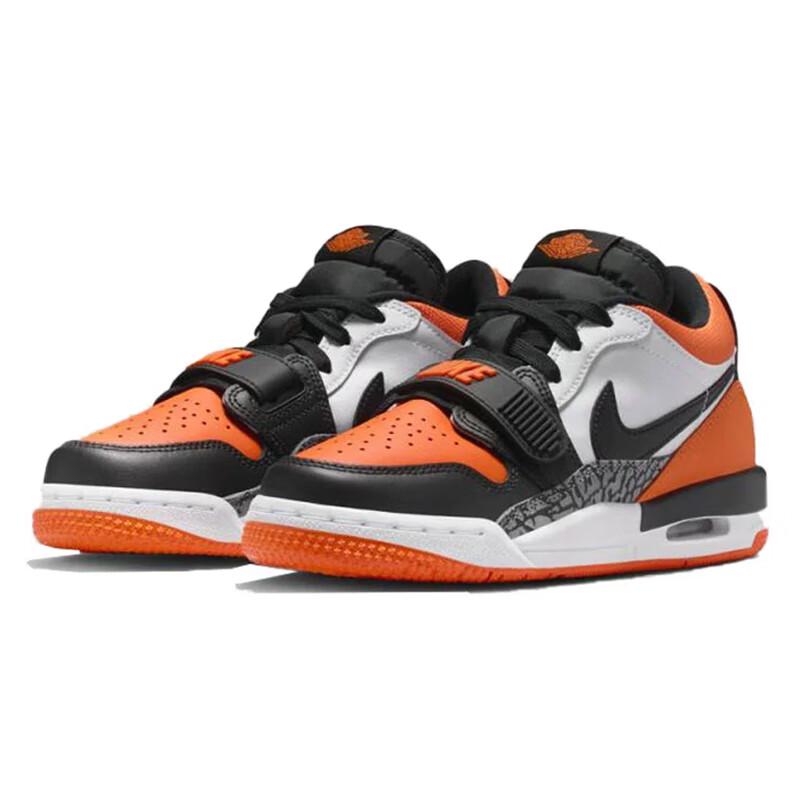 Jordan Women s AJ312 Legacy Shattered Backboard Sneakers 37.5
