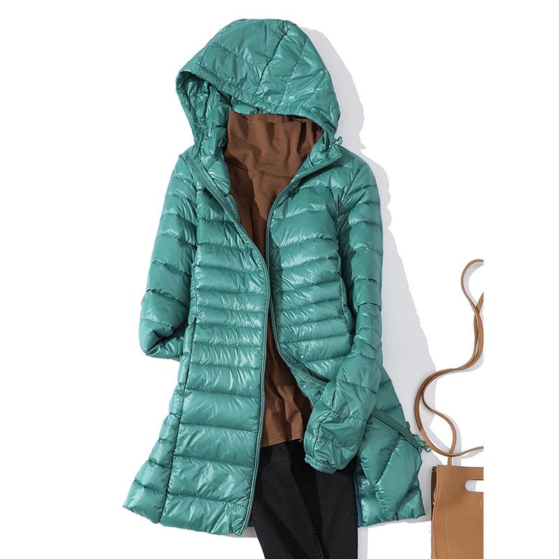 Ultralight Women Puffer Jacket Duck Down Hooded Coat Warm Windbreaker Parka for Autumn Winter Portable Female