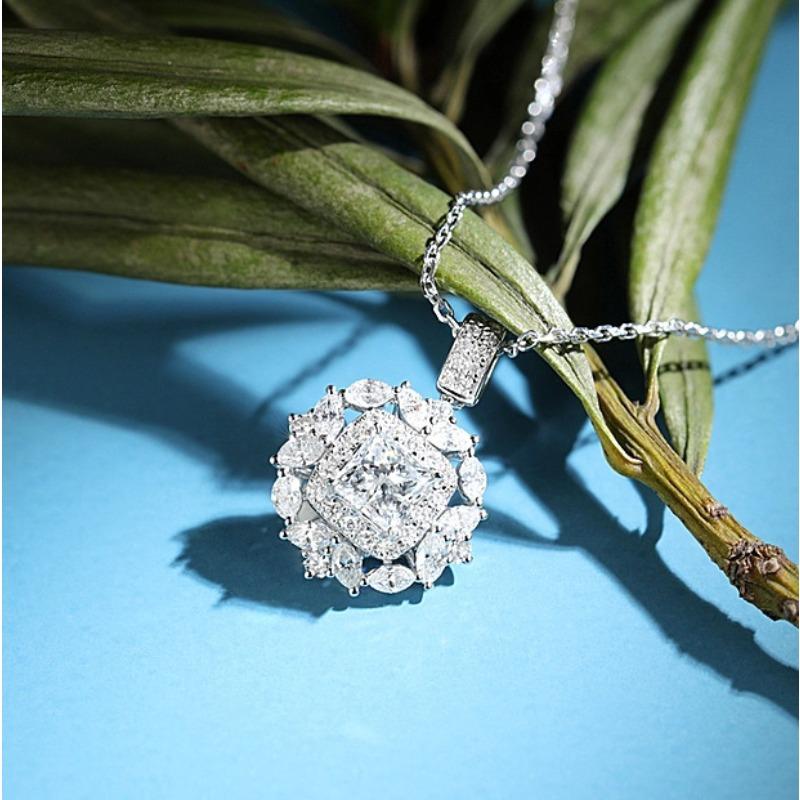 Snowflake Pearl Pendant European and American Super Flash Zircon Temperament Versatile Necklace Short Collarbone Chain