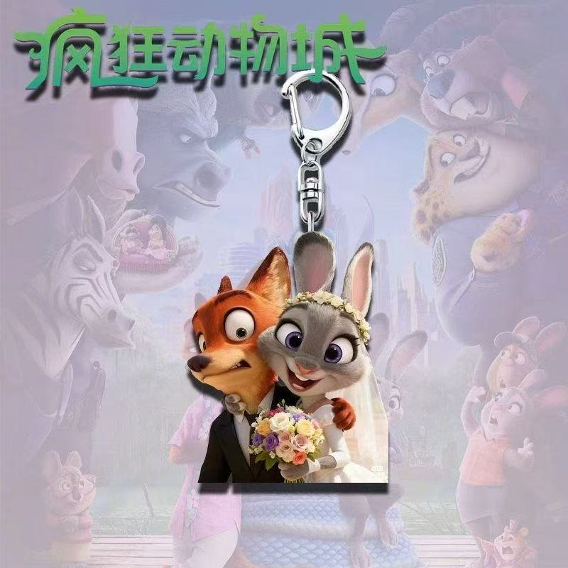 Portachiavi Creativo Carino del Film Zootopia Ornaments in Acrilico Cartone Animato Anime Decorazione per Borse alla Moda Regali per Coppie Amici
