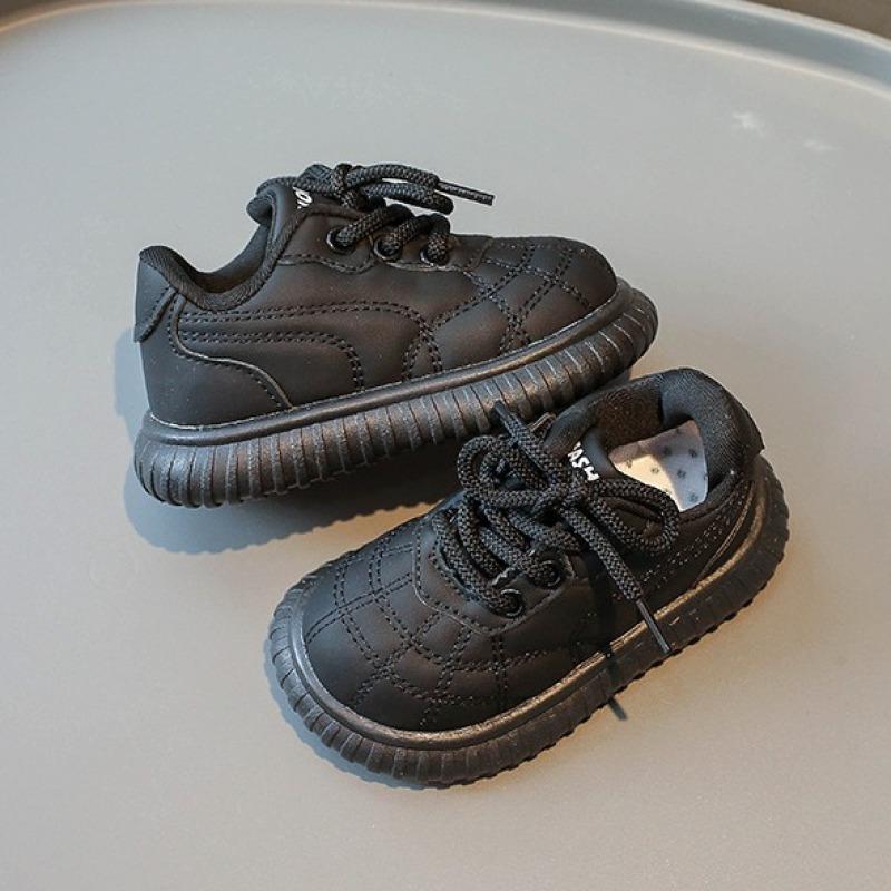 Herbst neue ultraleichte Kinderschuhe koreanische Version von Kinder-Freizeitschuhen, modische kleine Lederschuhe für Jungen, Schuhe mit weichen Sohlen für Babys