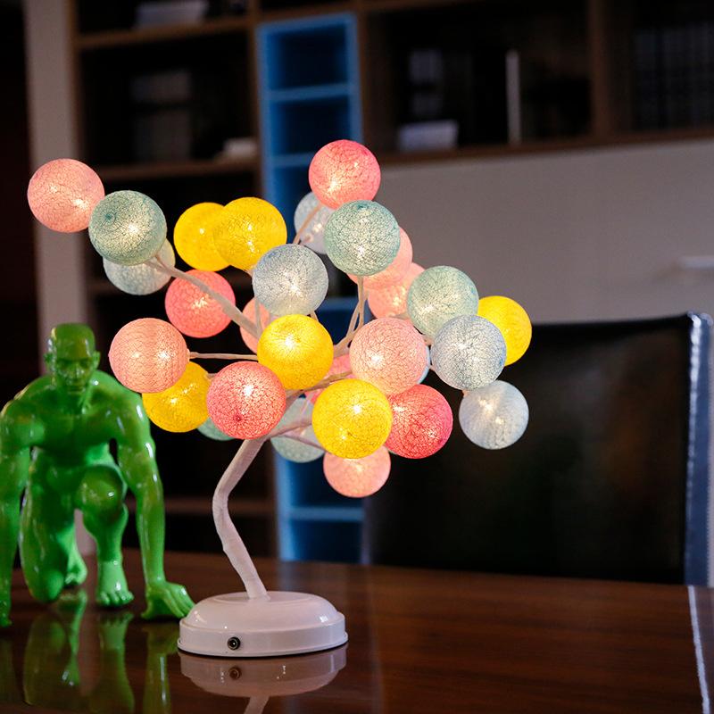 

Nordic Ins хлопковый шарик лампа на дереве девушка сердце подарок на день рождения украшение интерьера комнаты атмосфера лампа спальня прикроватный ночник Basic