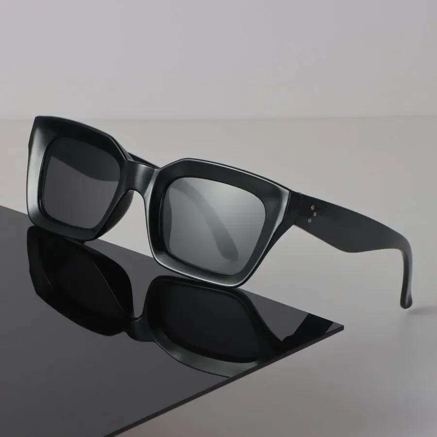 Classic Square Sunglasses Fashion Women Men Retro Stylish Glasses Casual Minimalist Female Male