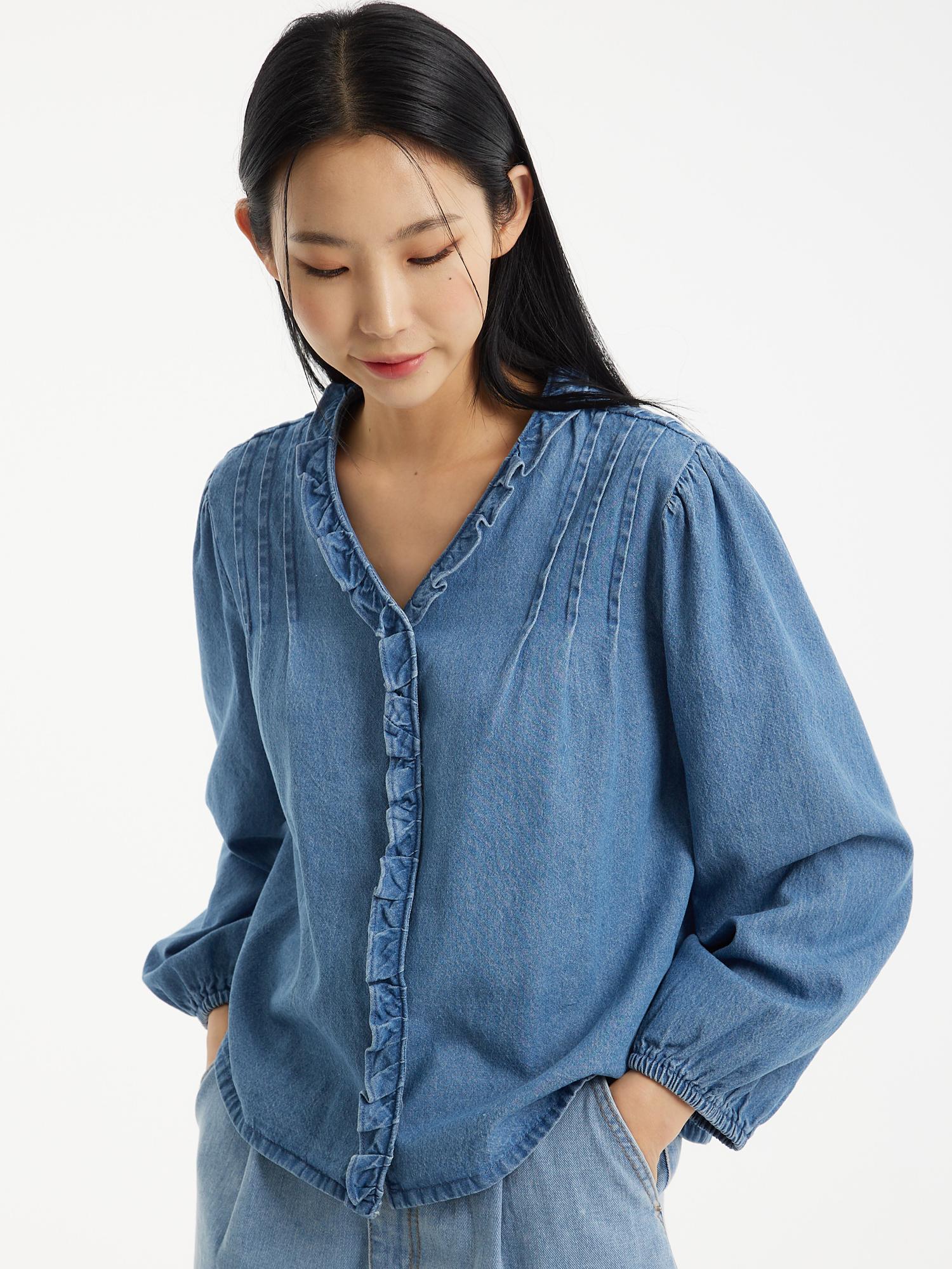 Unknown Planet Up-393 Pintuck Shirred Denim Blouse Free