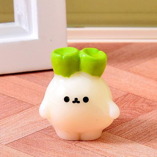 Cute Tiny Vegetables Resin Miniature Ornament Cartoon Scallion Figurine for DIY Dollhouse Fairy Garden Landscape Desk Office Decor