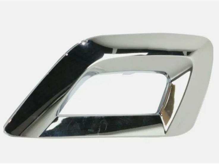 Compatible with Mercedes-Benz GLC X253: Set of 4 Small Square Lower Grille Bright Frames