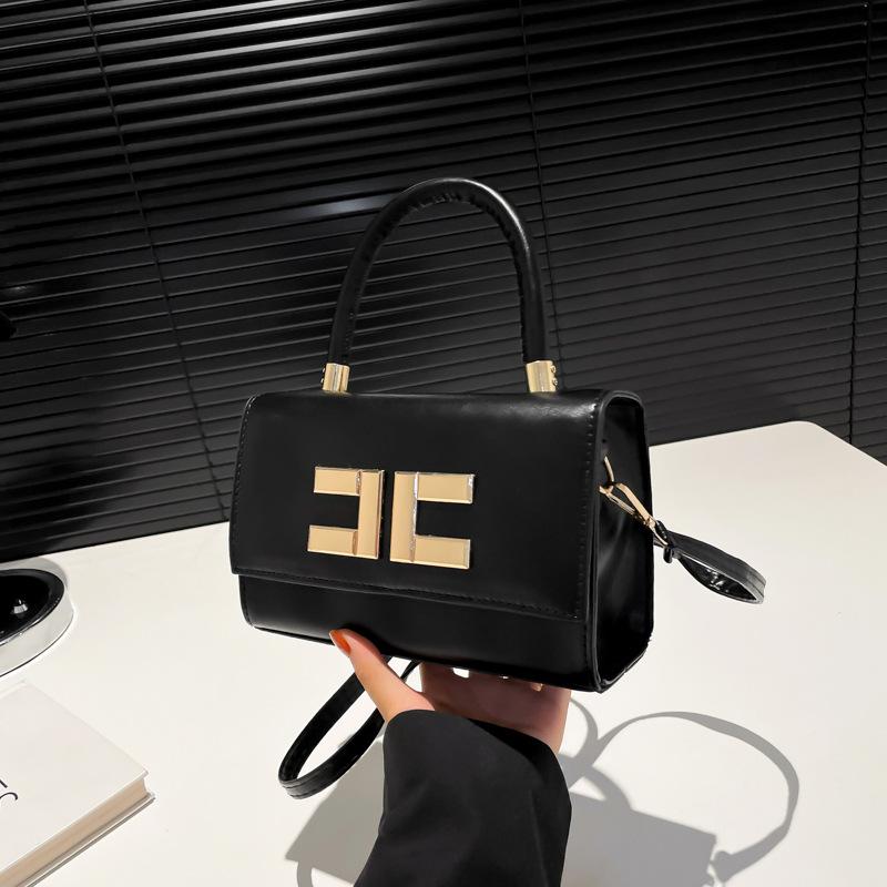 Simple Texture Niche Design Autumn New Beautiful Women's Crossbody Shoulder Armpit Bag