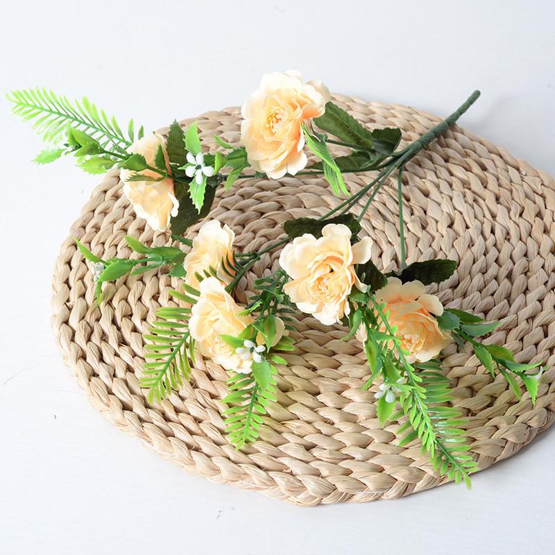 

Decorative Artificial Chrysanthemum Flowers For Photography And Home Decor шампанского