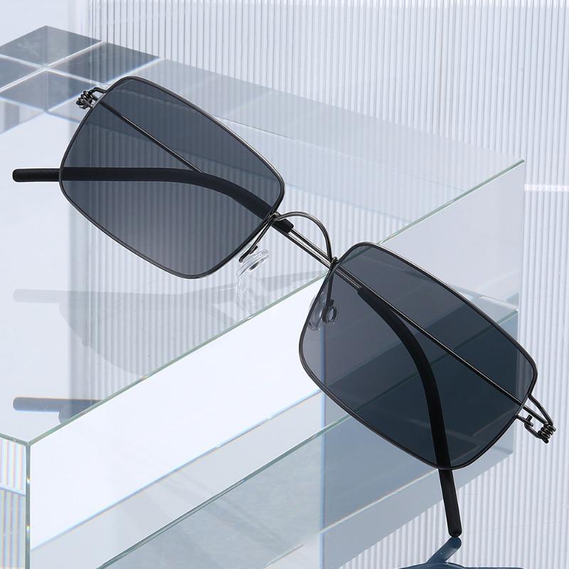2026 New Fullrim Metal Vintage High Quality Square Fashion UV400 Sunglasses Men Women for Vacation