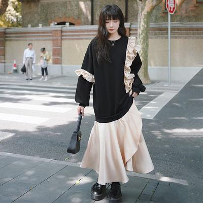 Black Fungus-edged Sweatshirt Dress for Women, Spring and Autumn Korean Style Loose Design Niche Round Neck Dress