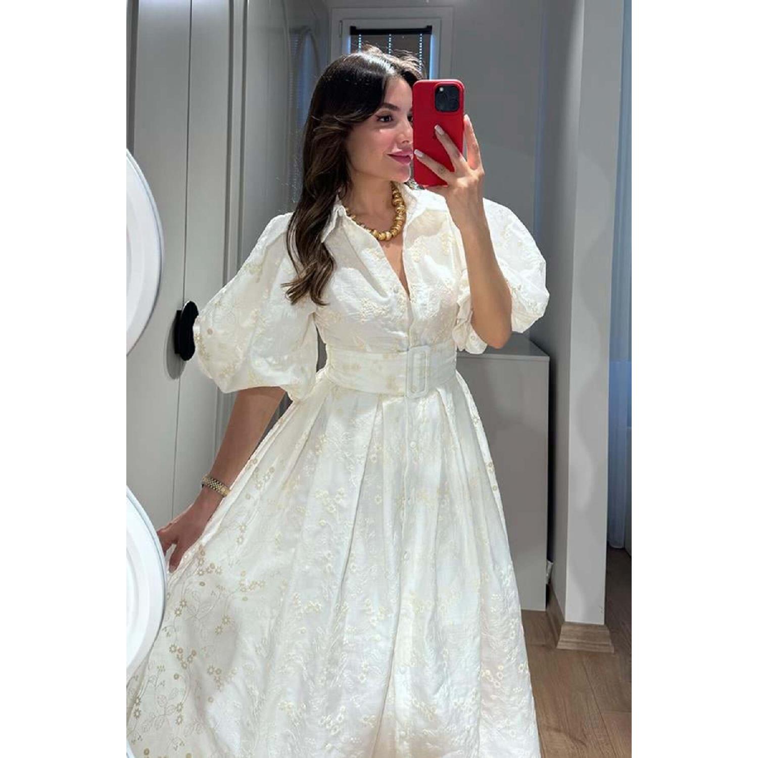 

Платье Runa с объемными рукавами и фестонами S