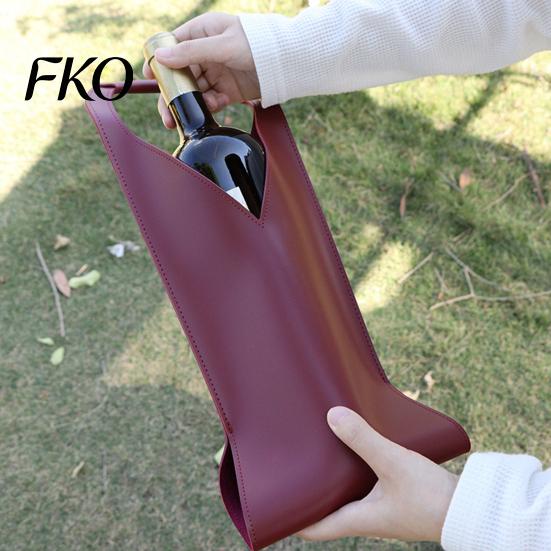 Single Wine Carrier Faux Leather Tote Bag, Portable Pouch, Waterproof Durable Bottle Holder Protector Sleeve for Champagne Beer Bag