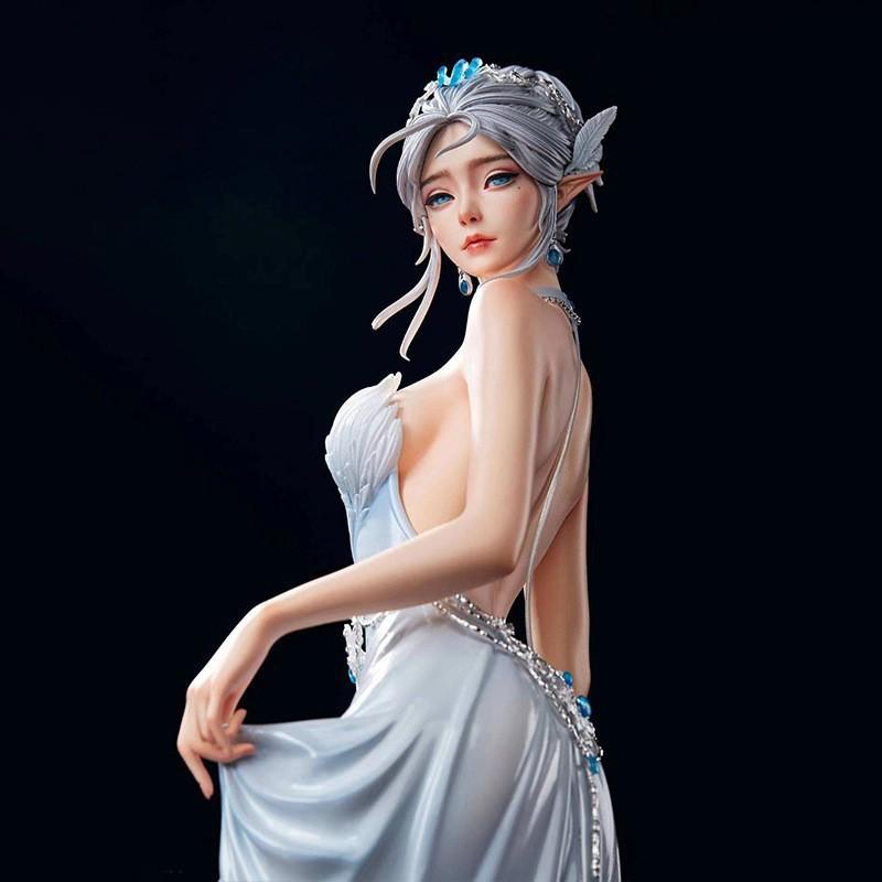 Ghost Blade Ice Princess Hai Qinyan Statue, Looking Back Anime Figure Model, Collector Art Display Gift