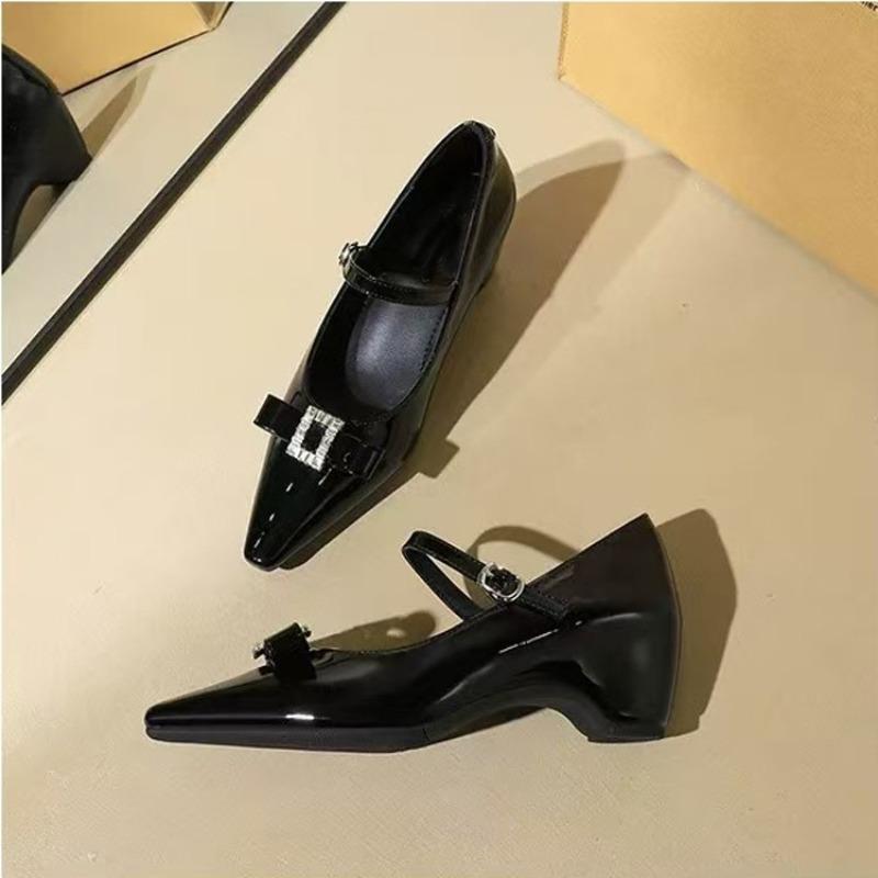 

Новые женские туфли Мэри Джейн на одной пряжке, на платформе, однотонные, французские, из натуральной кожи, с острым носом 35 чёрный