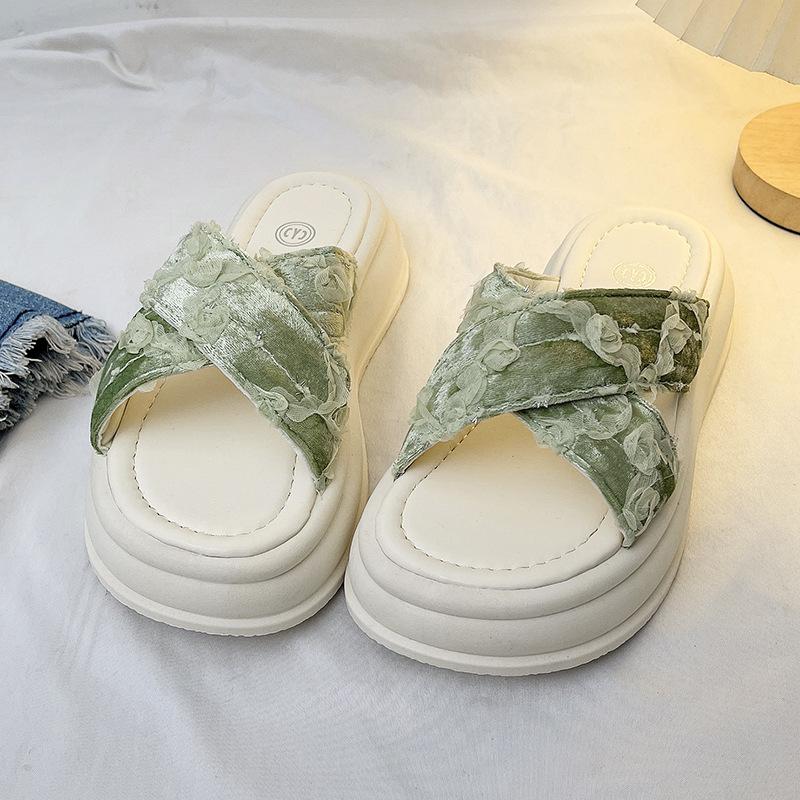 

Літо 2025 нові шльопанці на товстій підошві з перехресними ремінцями та відкритим носком для вулиці, круті шльопанці, жіночі повсякденні модні на плоскій підошві, пляжні жіночі туфлі з одним ремінцем 40 зелений